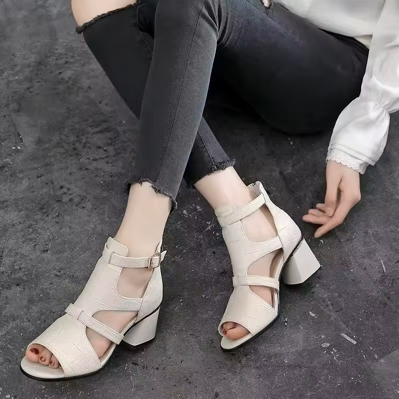 i🗼 Promoción, remate de botines romanos. últimos pares. solo 110.000 pesos. antes 140.000. vea disponibilidad de tallas y colores y ordena los tuyos